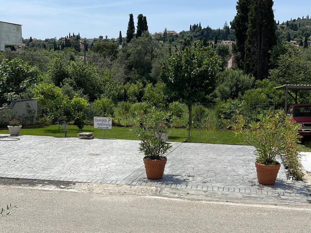 Georgia'S Apartments, Ipsos Corfu Kültér fotó