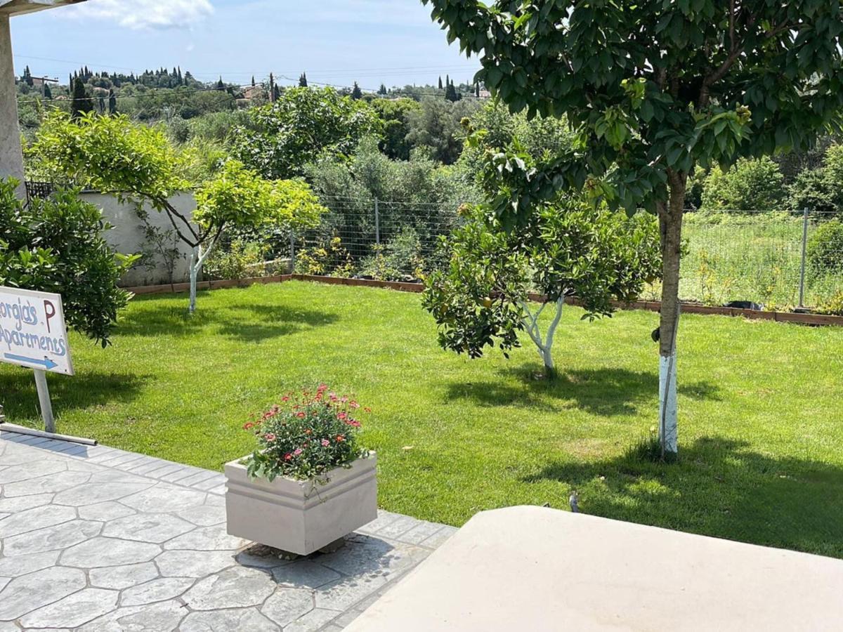 Georgia'S Apartments, Ipsos Corfu Kültér fotó